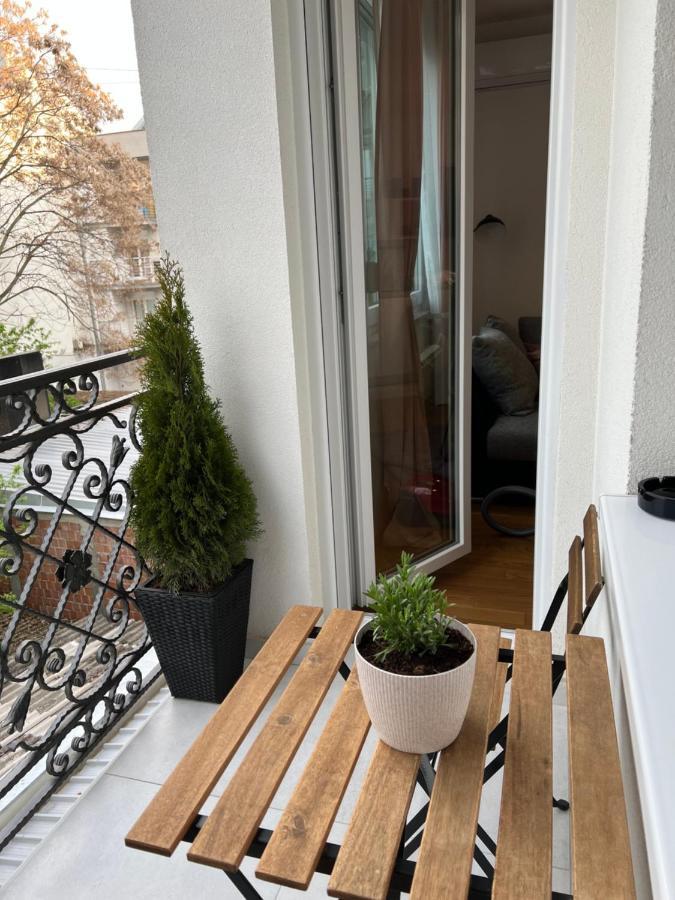 Apartment Luxe Nine نوفي ساد المظهر الخارجي الصورة